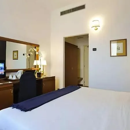 Hotell Sky